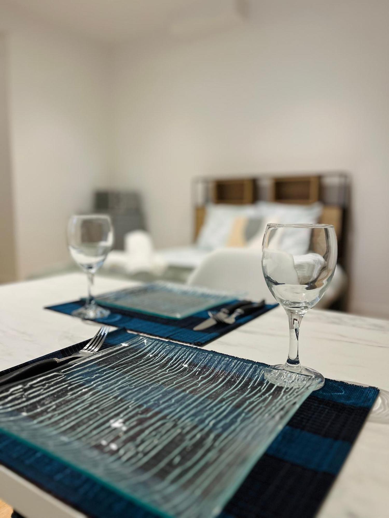 Apartamento La Ruche Arrageoise - Parking Gratuit - Cozy - Grand Lit - Long Sejour Arras Exterior foto