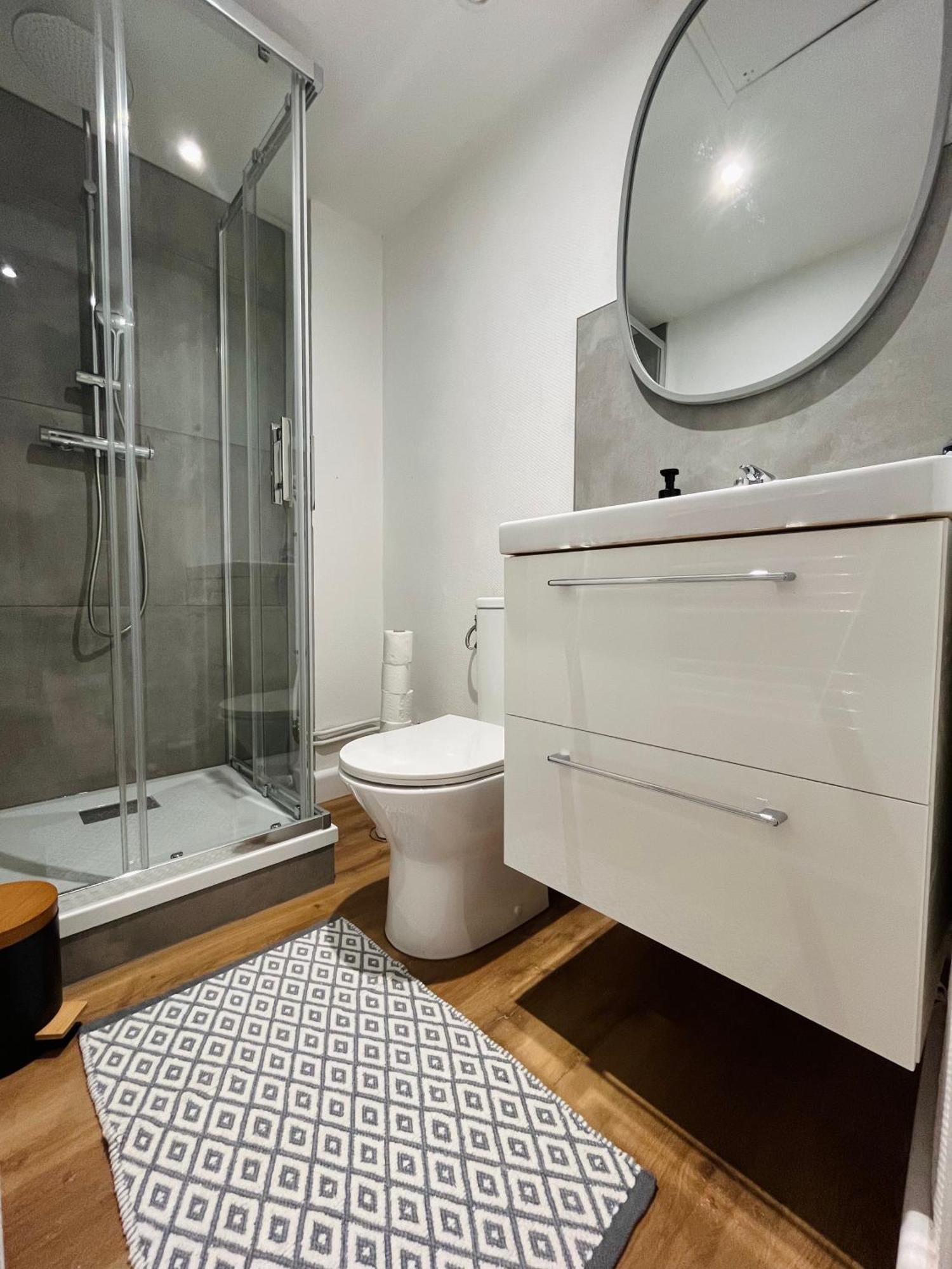 Apartamento La Ruche Arrageoise - Parking Gratuit - Cozy - Grand Lit - Long Sejour Arras Exterior foto