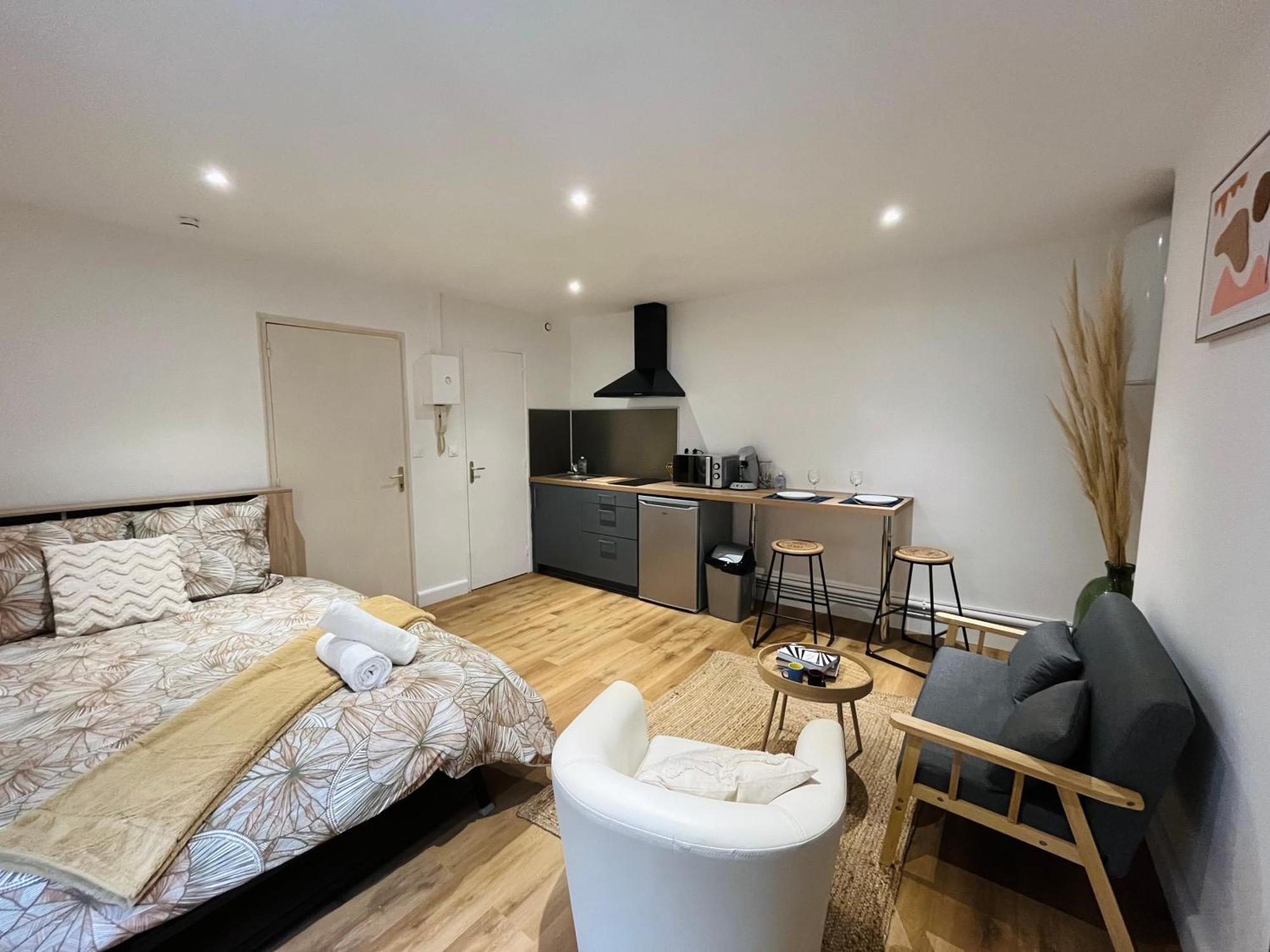 Apartamento La Ruche Arrageoise - Parking Gratuit - Cozy - Grand Lit - Long Sejour Arras Exterior foto